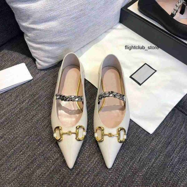 luxury ggity pointed summer lady new metal designer woman brand dress shoes shoes letter 100% leather flat fashion casual shoes size 35-41, Black
luxury ggity pointed summer lady new metal designer woman brand dress shoes shoes letter 100% leather flat fashion casual shoes size 35-41, Black