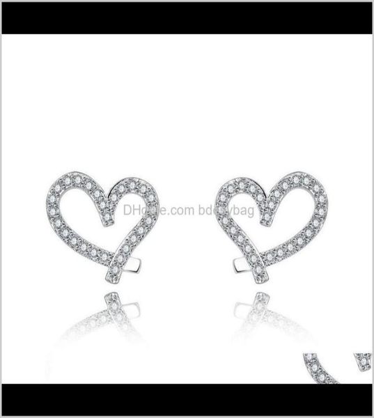 stud jewelry drop delivery 2021 est designer love heart with crystal 18k gold plated earings shining diamond for women white zirco4844202, Golden;silver
stud jewelry drop delivery 2021 est designer love heart with crystal 18k gold plated earings shining diamond for women white zirco4844202, Golden;silver