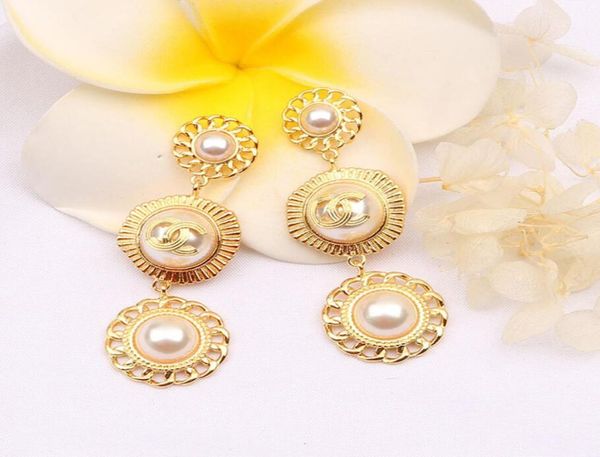 fashion women 18k gold plated designer earrings ear stud designers brand geometry letters imitation pearl earring wedding party je5285970, Golden;silver
fashion women 18k gold plated designer earrings ear stud designers brand geometry letters imitation pearl earring wedding party je5285970, Golden;silver