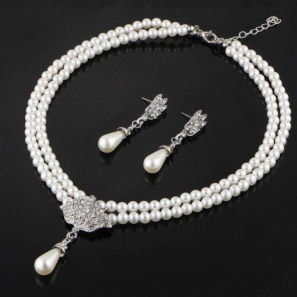 wedding jewelry sets fashion luxury women bride water drop simulated pearl crystal necklaces earring set 230427, Slivery;golden
wedding jewelry sets fashion luxury women bride water drop simulated pearl crystal necklaces earring set 230427, Slivery;golden