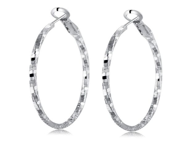 18k white gold plated shiny big circle earrings hoops for girls women for wedding party er9642863611, Golden;silver
18k white gold plated shiny big circle earrings hoops for girls women for wedding party er9642863611, Golden;silver