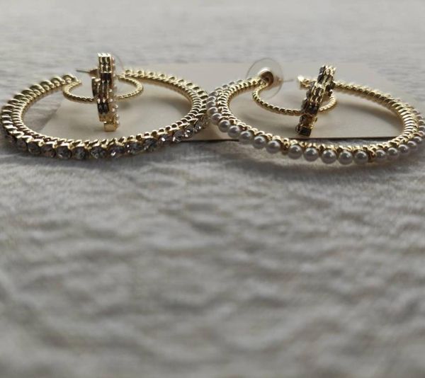 fashion matel hoop charm with pearl and rhinestone c symbol retro earring paper card2483328, Golden
fashion matel hoop charm with pearl and rhinestone c symbol retro earring paper card2483328, Golden
