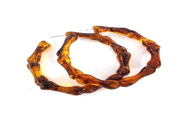 2pcspair women acrylic bamboo joint big hoop earrings fashion jewelry axyd huggie7163761, Golden;silver
2pcspair women acrylic bamboo joint big hoop earrings fashion jewelry axyd huggie7163761, Golden;silver