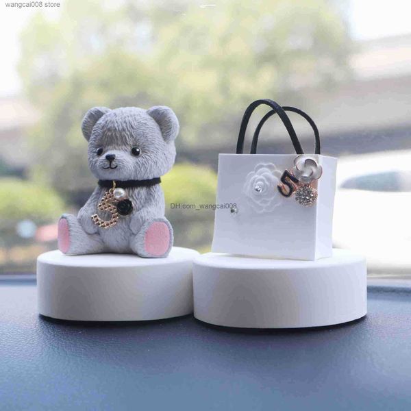 interior decorations plaster shaking head bear car ornament auto center console decoration cute car accessories gifts t230717
interior decorations plaster shaking head bear car ornament auto center console decoration cute car accessories gifts t230717