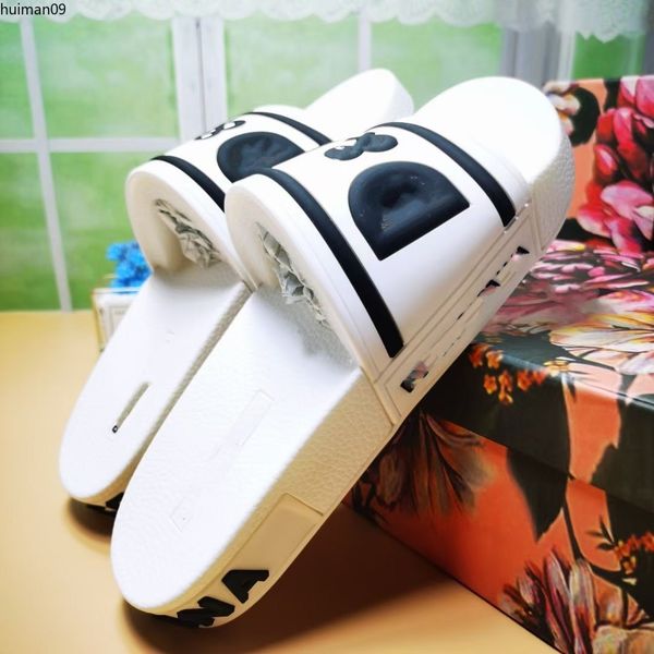 2023 men women fashion designer slippers luxury shoes summer flat slipper trendy leather rubber sandal mens beach slide 35-45 gh92, Red;white
2023 men women fashion designer slippers luxury shoes summer flat slipper trendy leather rubber sandal mens beach slide 35-45 gh92, Red;white