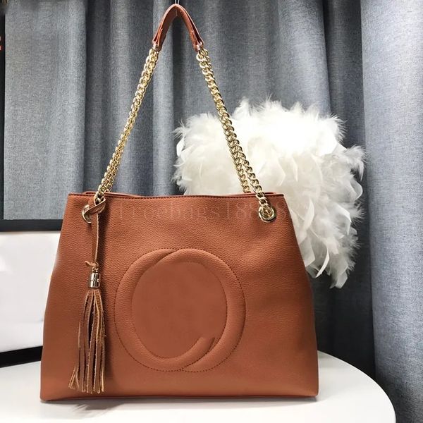 designer handbag soft leather shopping bag classic shoulder bag large capacity mommy bag embossed tote bags
designer handbag soft leather shopping bag classic shoulder bag large capacity mommy bag embossed tote bags