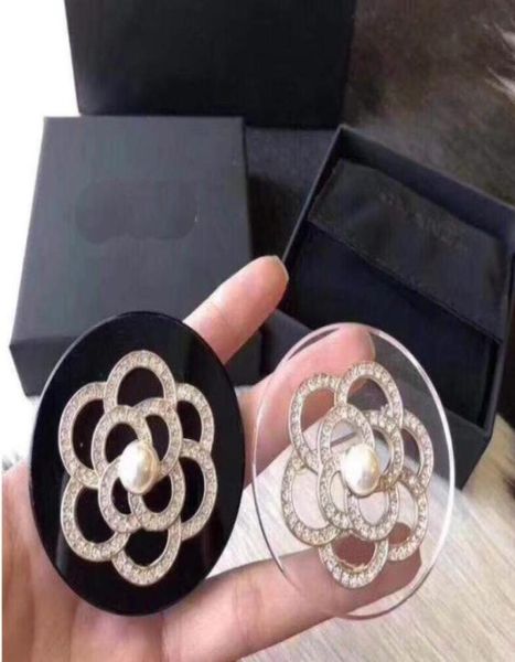 europe and america fuhua diamond pearl letter brooch women039s coat coat pin chest flower accessories fashion personality1328693, Gray
europe and america fuhua diamond pearl letter brooch women039s coat coat pin chest flower accessories fashion personality1328693, Gray