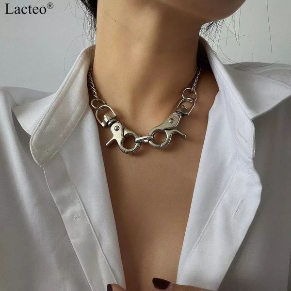 pendant necklaces lacteo exaggerated big clasp choker necklace collares jewelry for women gothic silver color chunky chain charm 230427
pendant necklaces lacteo exaggerated big clasp choker necklace collares jewelry for women gothic silver color chunky chain charm 230427