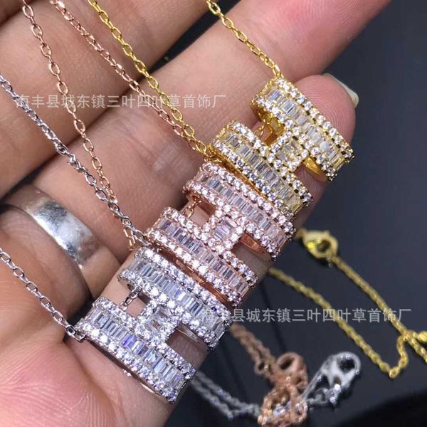 aher max designer luxury h necklace women's 18k rose gold enamel craft pendant fashion collar chain mebz, Silver
aher max designer luxury h necklace women's 18k rose gold enamel craft pendant fashion collar chain mebz, Silver