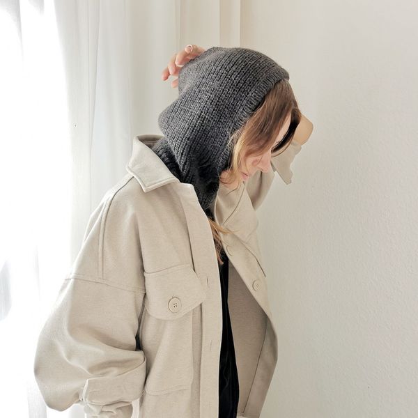fashion face masks neck gaiter luxury ski mask knitted face cover winter balaclava hat female thicken windproof scarf bib one dual-use outdo
fashion face masks neck gaiter luxury ski mask knitted face cover winter balaclava hat female thicken windproof scarf bib one dual-use outdo