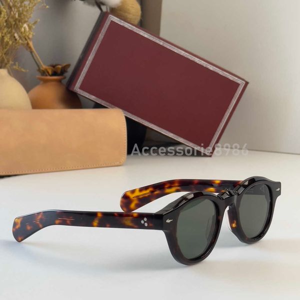 men's and women's fashion sunglasses jacq suitable for driving beach travel street trend personality shading mirror couple designe, White;black
men's and women's fashion sunglasses jacq suitable for driving beach travel street trend personality shading mirror couple designe, White;black