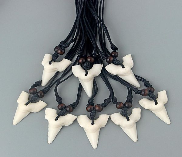 drop 12pcs black wax cotton cord faux yak bone white shark tooth teeth pendant neckalce4299764, Silver
drop 12pcs black wax cotton cord faux yak bone white shark tooth teeth pendant neckalce4299764, Silver
