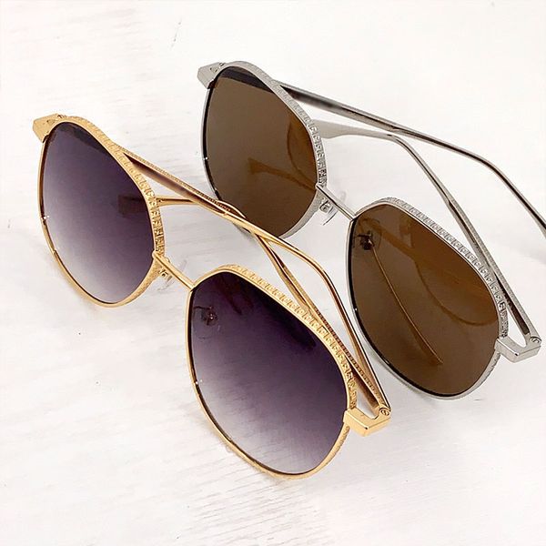 new fashion women sunglasses star the same fe40069u summer glasses uv400 elegant wide legs and frame, White;black
new fashion women sunglasses star the same fe40069u summer glasses uv400 elegant wide legs and frame, White;black