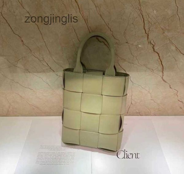 bags fashion designer bag tote cassettes shoulder totes venetas one small botteges woven crossbody women's handheld 2023 f gmbd
bags fashion designer bag tote cassettes shoulder totes venetas one small botteges woven crossbody women's handheld 2023 f gmbd