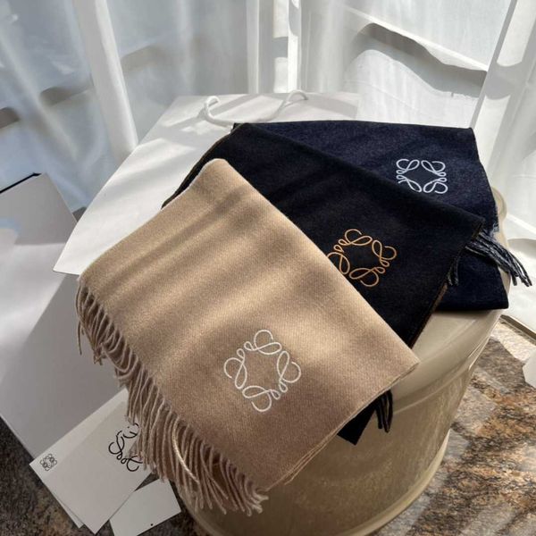 22 new double sided two color wool scarf lowe south korean same style warm in winter with tassel shawl, Blue;gray
22 new double sided two color wool scarf lowe south korean same style warm in winter with tassel shawl, Blue;gray