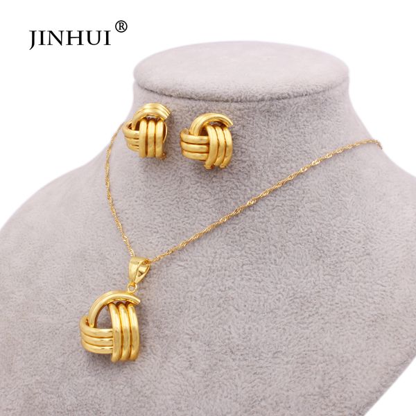 wedding jewelry sets dubai gold plated sets necklace earrings pendants set for women african bridal wedding gifts necklaces jewelery 230717, Slivery;golden
wedding jewelry sets dubai gold plated sets necklace earrings pendants set for women african bridal wedding gifts necklaces jewelery 230717, Slivery;golden