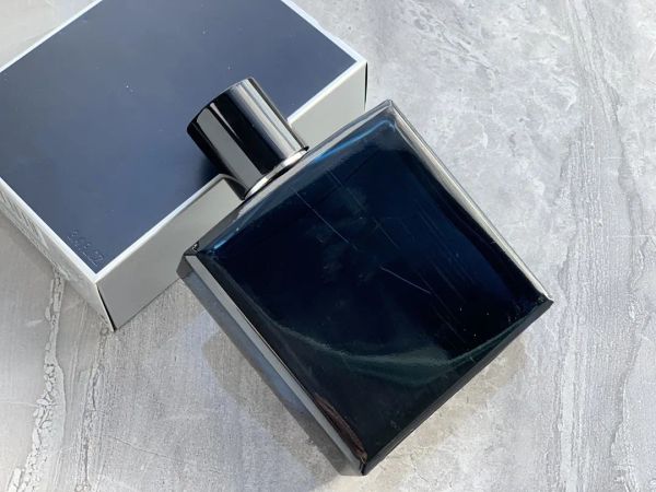 cologne bleu de perfume 100ml edp spray good smell long time lasting blue man spray fast ship
cologne bleu de perfume 100ml edp spray good smell long time lasting blue man spray fast ship