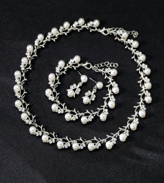 pearls new brides jewelry bridal accessories jewelry earrings necklace crown 3 pieces charming for wedding bride4262700, White
pearls new brides jewelry bridal accessories jewelry earrings necklace crown 3 pieces charming for wedding bride4262700, White