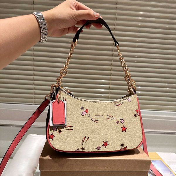 designer bag purse luxury bag women shoulder bags vintage leather handbags elegant star heart print underarm crossbody bags 230717
designer bag purse luxury bag women shoulder bags vintage leather handbags elegant star heart print underarm crossbody bags 230717