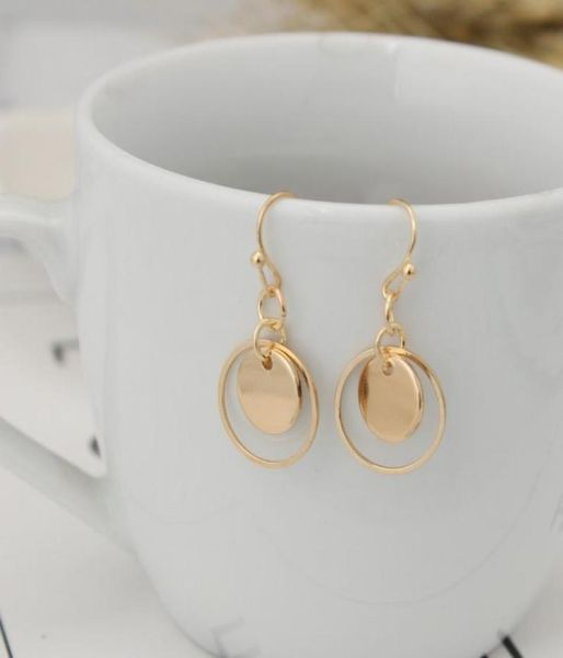 dangle chandelie minimalist geometric metal mini double hollow silver round small round earrings6257626
dangle chandelie minimalist geometric metal mini double hollow silver round small round earrings6257626