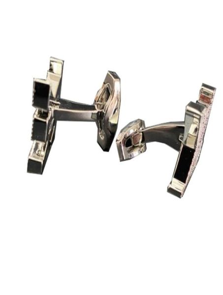 luxury designer cufflinks men classic letters cuff links shirt accessories wedding gifts fashion jewelry9148717, Silver
luxury designer cufflinks men classic letters cuff links shirt accessories wedding gifts fashion jewelry9148717, Silver