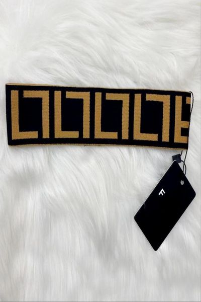 2021 luxury designer brown with letter words stripe elastic headband for party headbands black white fashion brand hair bands wome8777173, Silver
2021 luxury designer brown with letter words stripe elastic headband for party headbands black white fashion brand hair bands wome8777173, Silver