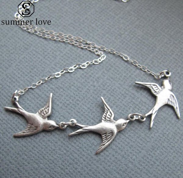 retro silver bird necklace fashion aerial birds pendant silver gold chain for women valentine039s day charm jewelry necklacez4133005
retro silver bird necklace fashion aerial birds pendant silver gold chain for women valentine039s day charm jewelry necklacez4133005