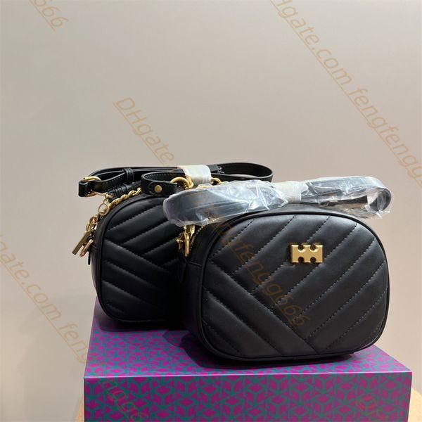 leisure designer chain shoulder bags cross body bags oil wax genuine leather handbags men womens mini totes clutch bags wallet evening bags
leisure designer chain shoulder bags cross body bags oil wax genuine leather handbags men womens mini totes clutch bags wallet evening bags