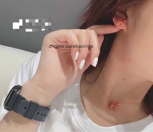 aher mas luxury designer earring h family enamel h letter earrings silver plated 18k gold family large small h letter earrings female 6p64, Golden
aher mas luxury designer earring h family enamel h letter earrings silver plated 18k gold family large small h letter earrings female 6p64, Golden