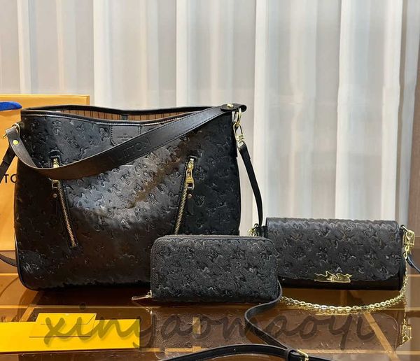 designer multi-brand bag three-piece set, classic fashion logo, leisure travel bag, cost-effective
designer multi-brand bag three-piece set, classic fashion logo, leisure travel bag, cost-effective