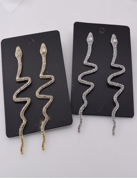 2020 new korean version of -shaped rhinestone exaggerated earrings temperament net red personality long earrings female european and am58844, Golden;silver
2020 new korean version of -shaped rhinestone exaggerated earrings temperament net red personality long earrings female european and am58844, Golden;silver