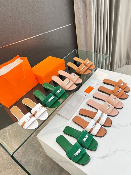 2023 luxury designer slides flip-flops women slippers home non-slip sandals explosion models outdoor summer beach trend low heels simple siz, Black
2023 luxury designer slides flip-flops women slippers home non-slip sandals explosion models outdoor summer beach trend low heels simple siz, Black