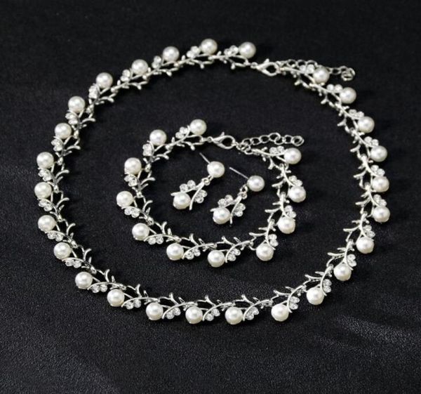 pearls new brides jewelry bridal accessories jewelry earrings necklace crown 3 pieces charming for wedding bride7949101, White
pearls new brides jewelry bridal accessories jewelry earrings necklace crown 3 pieces charming for wedding bride7949101, White