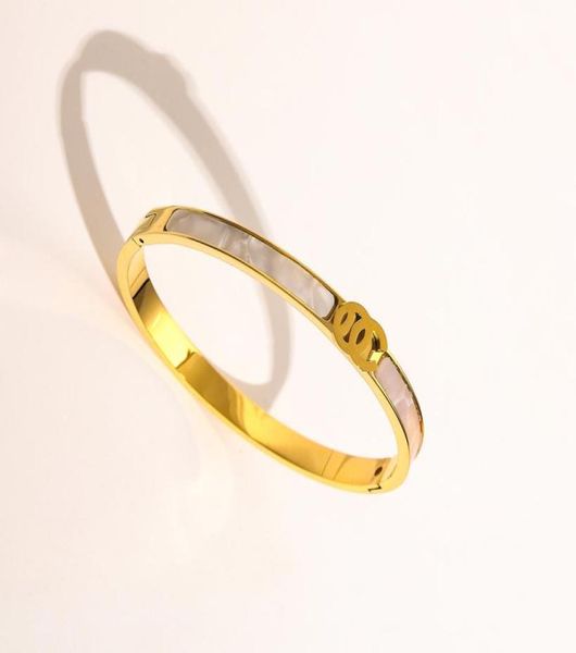 europe america fashion style bracelets women bangle luxury designer jewelry 18k gold plated stainless steel wedding lovers gift ba5217553, Black
europe america fashion style bracelets women bangle luxury designer jewelry 18k gold plated stainless steel wedding lovers gift ba5217553, Black
