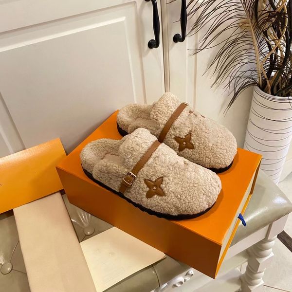 home slipper designer shoes new wool slippers three-dimensional electric embroidery logo with letter face lamb fur inner lining foot pad pri, Black
home slipper designer shoes new wool slippers three-dimensional electric embroidery logo with letter face lamb fur inner lining foot pad pri, Black