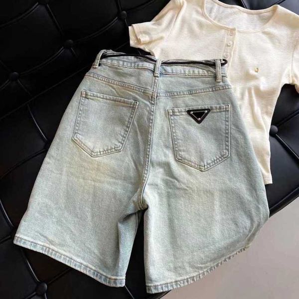women's jeans designer sashes womens knee length pant summer letter triangle clothes light blue denim shorts with chain belt sml thx6
women's jeans designer sashes womens knee length pant summer letter triangle clothes light blue denim shorts with chain belt sml thx6