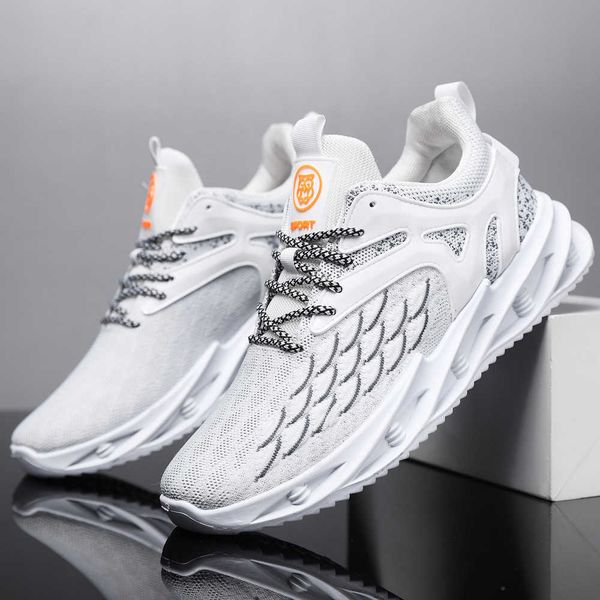 mens running shoes casual sports sneakers youth black white fashion breathable casual shoes size 39-44
mens running shoes casual sports sneakers youth black white fashion breathable casual shoes size 39-44