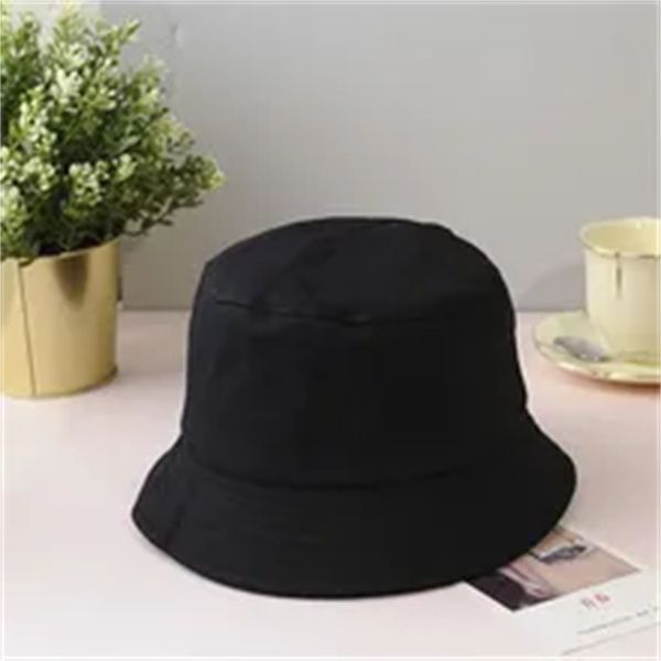 cotton summer foldable bucket hat women outdoor sunscreen hat pure color fishing hunting cap men basin chapeau beach cap a176, White;black
cotton summer foldable bucket hat women outdoor sunscreen hat pure color fishing hunting cap men basin chapeau beach cap a176, White;black