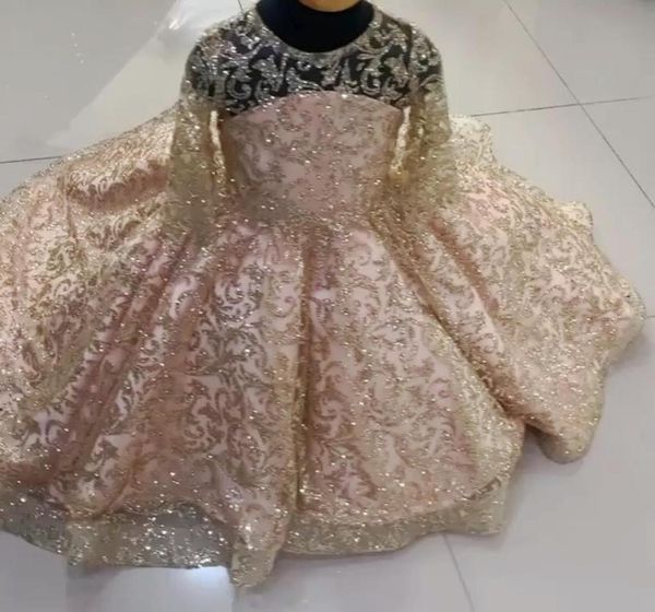 sparkly gold lace little girls pageant dresses sequined ball gown flower girl dress for wedding long sleeves first communion gowns9064178, White;red
sparkly gold lace little girls pageant dresses sequined ball gown flower girl dress for wedding long sleeves first communion gowns9064178, White;red