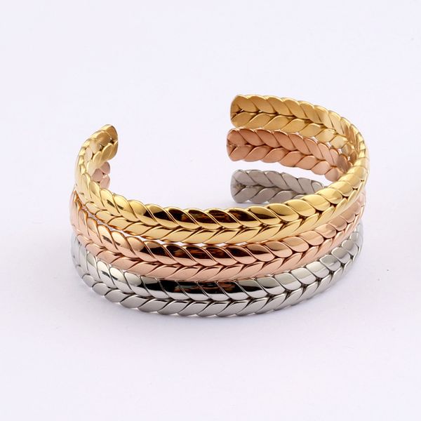 luxury brand design fishbone bracelet gold four-leaf clover bracelet jewelry suitable for women's wedding, Black
luxury brand design fishbone bracelet gold four-leaf clover bracelet jewelry suitable for women's wedding, Black