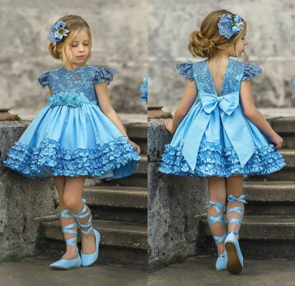 2020 blue pageant gowns jewel sleeveless appliqued lace hand made flower girl flower girl dress tiered custom made sell birthd2674480, White;blue
2020 blue pageant gowns jewel sleeveless appliqued lace hand made flower girl flower girl dress tiered custom made sell birthd2674480, White;blue
