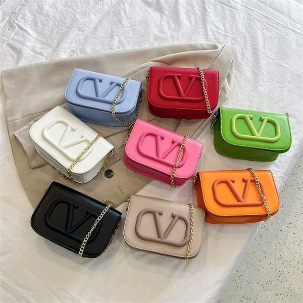 32% off handbag designer 2023 new women's bags solid color simple and versatile shoulder bag small design
32% off handbag designer 2023 new women's bags solid color simple and versatile shoulder bag small design
