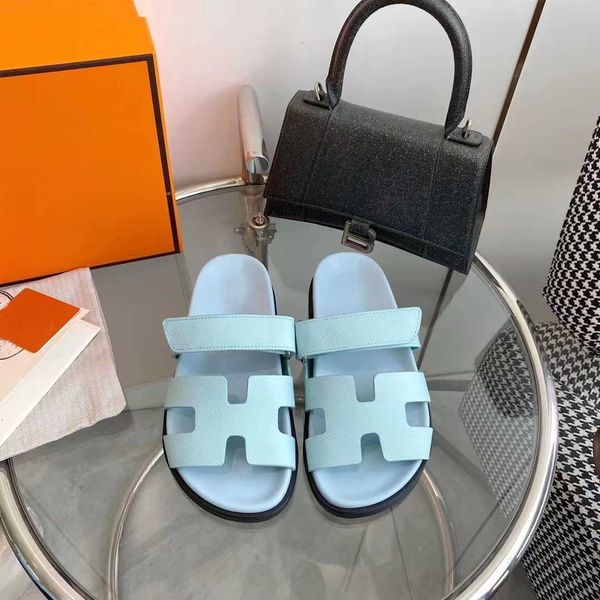 2023 designer oran luxury beach slide edition spring/summer new flat bottom heel h slippers women's shoes second uncle sandals uys9
2023 designer oran luxury beach slide edition spring/summer new flat bottom heel h slippers women's shoes second uncle sandals uys9