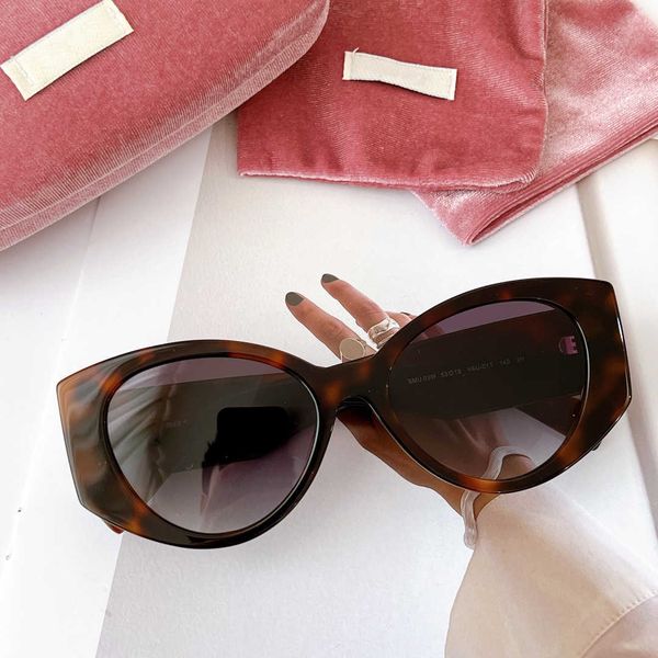 luxury designer sunglasses girl custom sunglasses gafas lujo fashion womens mens sunglasses multicolor lenses eyeglass antireflection uv400, White;black
luxury designer sunglasses girl custom sunglasses gafas lujo fashion womens mens sunglasses multicolor lenses eyeglass antireflection uv400, White;black