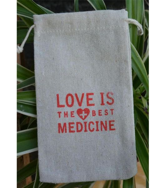 hangover kit linen gift packaing pouch 10x15cm 4quotx 6quot love is medicine cotton favor drawstring bag5641066, Pink;blue
hangover kit linen gift packaing pouch 10x15cm 4quotx 6quot love is medicine cotton favor drawstring bag5641066, Pink;blue