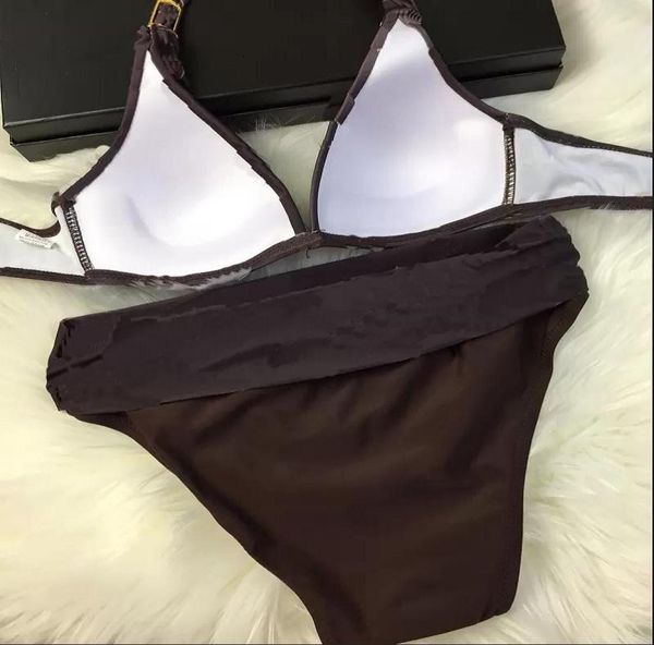 2022 other home textile embroidery bikini set brand letters swimwears designer metal chain ladies backless split2507661, Red;black
2022 other home textile embroidery bikini set brand letters swimwears designer metal chain ladies backless split2507661, Red;black