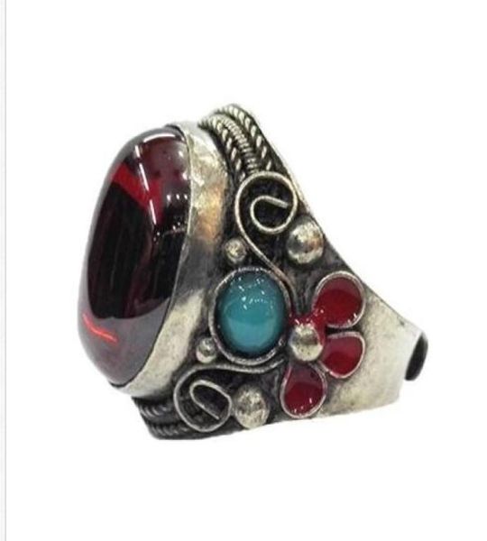rare miao silver old inlay zircon cloisonne enamel red flower noble ring6671682
rare miao silver old inlay zircon cloisonne enamel red flower noble ring6671682