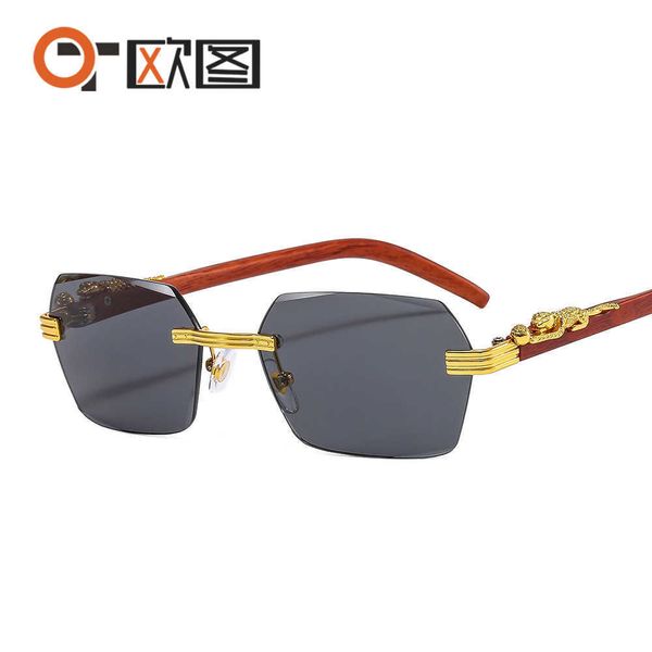 ct102 frameless small square cut edge fashionable for men and women versatile temperament leopard head decorative color sunglasses, White;black
ct102 frameless small square cut edge fashionable for men and women versatile temperament leopard head decorative color sunglasses, White;black