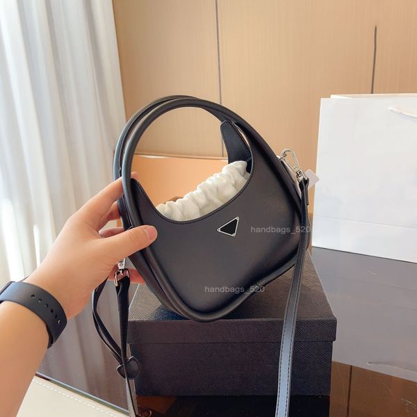 new women's shoulder bag p-silver fashion small messenger bag wallets genuine leather handbag with box
new women's shoulder bag p-silver fashion small messenger bag wallets genuine leather handbag with box