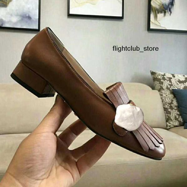 round ggity high occupatishoes flat metal bottom boat heels shoes tassels luxury head designer leather button woman dress shoes us4-11, Black
round ggity high occupatishoes flat metal bottom boat heels shoes tassels luxury head designer leather button woman dress shoes us4-11, Black